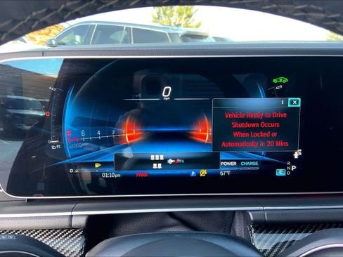 Used 2025 Mercedes-Benz GLE 53 AMG 4MATIC image 25