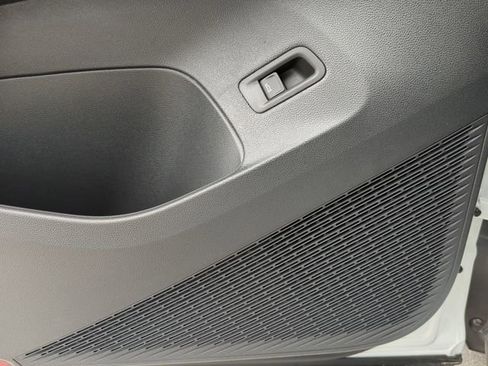 New 2026 Volkswagen Atlas Cross Sport SE image 20