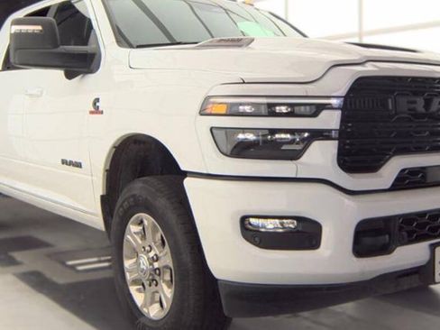Used 2025 RAM 2500 Laramie w/ Night Edition AWD/4WD image 6