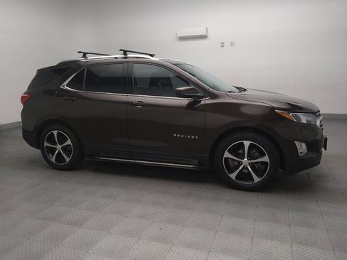 Used 2020 Chevrolet Equinox LT image 11