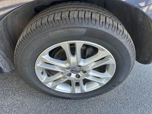 Used 2015 Volvo XC60 T5 Premier w/ Proximity Package FWD image 10
