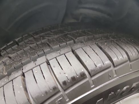 Used 2019 Ford Taurus Limited image 31