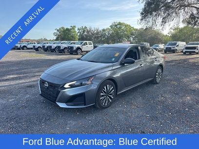 Used 2024 Nissan Altima 2.5 SV