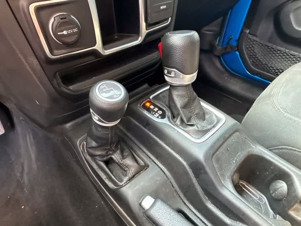 Used 2023 Jeep Gladiator Sport w/ Trailer Tow Package AWD/4WD image 20
