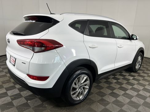 Used 2016 Hyundai Tucson SE w/ Option Group 02 AWD/4WD image 5