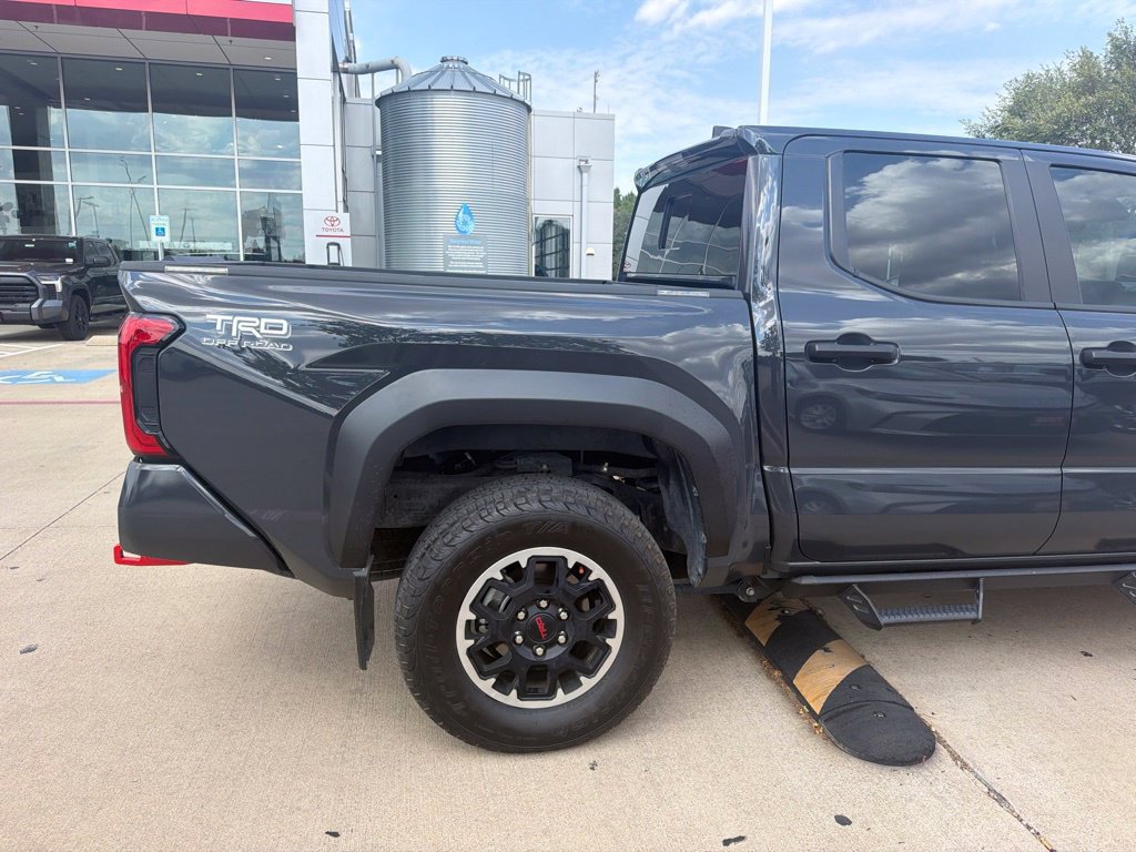 Used 2024 Toyota Tacoma TRD Off-Road w/ TRD Off Road Upgrade Package AWD/4WD image 12