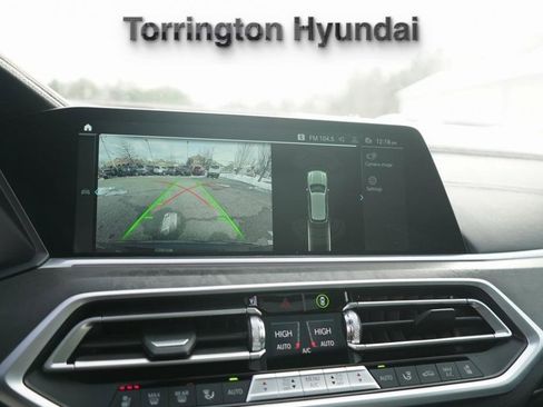 Used 2022 BMW X5 xDrive45e w/ Executive Package image 18