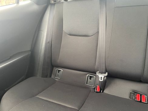 Used 2025 Toyota Prius LE image 39