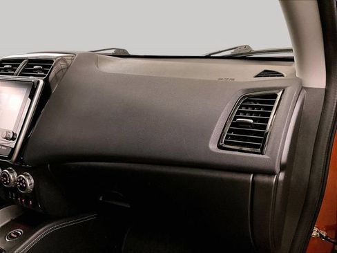 Used 2020 Mitsubishi Outlander Sport SE AWD/4WD image 15