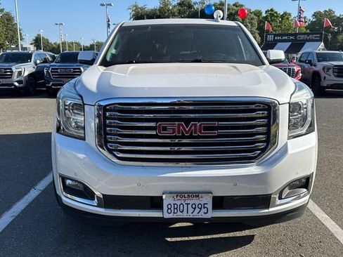 Used 2018 GMC Yukon SLT w/ Premium Edition AWD/4WD image 3