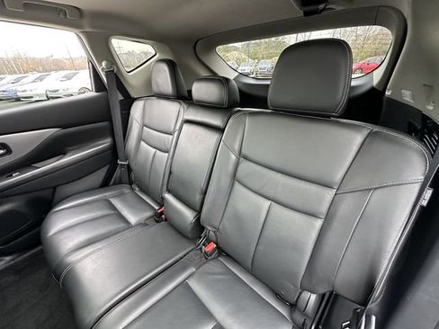 Used 2019 Nissan Murano S image 37