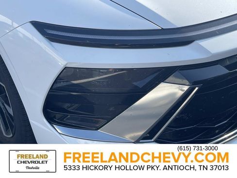 Used 2025 Hyundai Sonata SEL FWD image 6