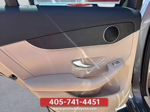 Used 2021 Mercedes-Benz GLC 300 4MATIC image 25