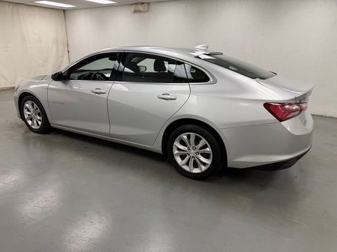 Used 2021 Chevrolet Malibu LT FWD image 3