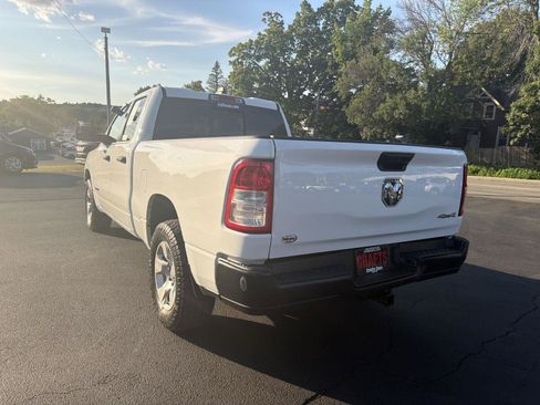 Used 2022 RAM 1500 Tradesman w/ Level 1 Safety Group AWD/4WD image 3