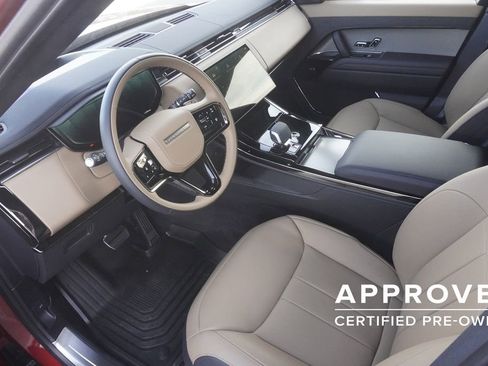 Used 2025 Land Rover Range Rover Sport Dynamic SE image 18