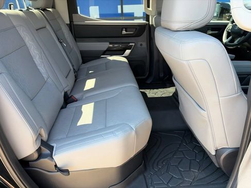 Used 2024 Toyota Tundra Limited AWD/4WD image 14
