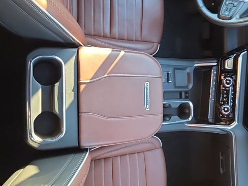 Used 2024 GMC Sierra 3500 Denali Ultimate image 23