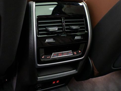 New 2026 BMW X5 xDrive50e w/ Executive Package image 22