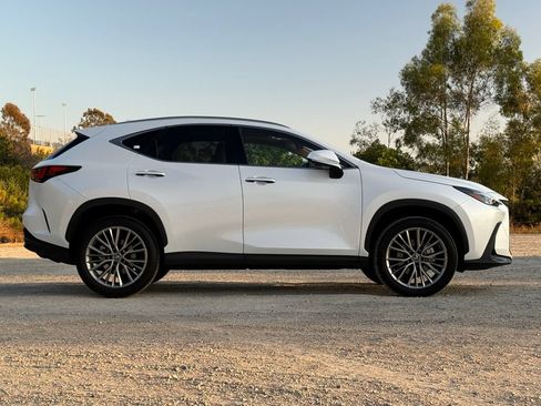 Certified 2025 Lexus NX 350 AWD w/ Accessory Package (2T) image 6