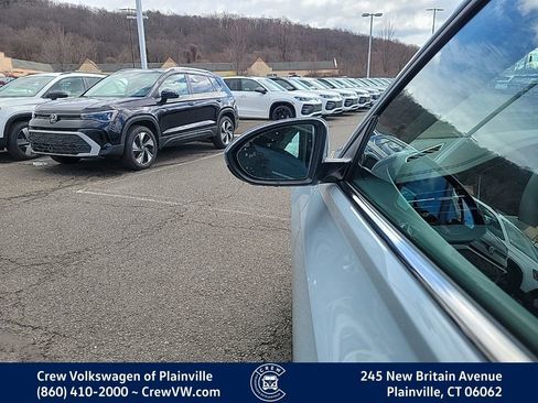 New 2026 Volkswagen Jetta SE FWD image 26