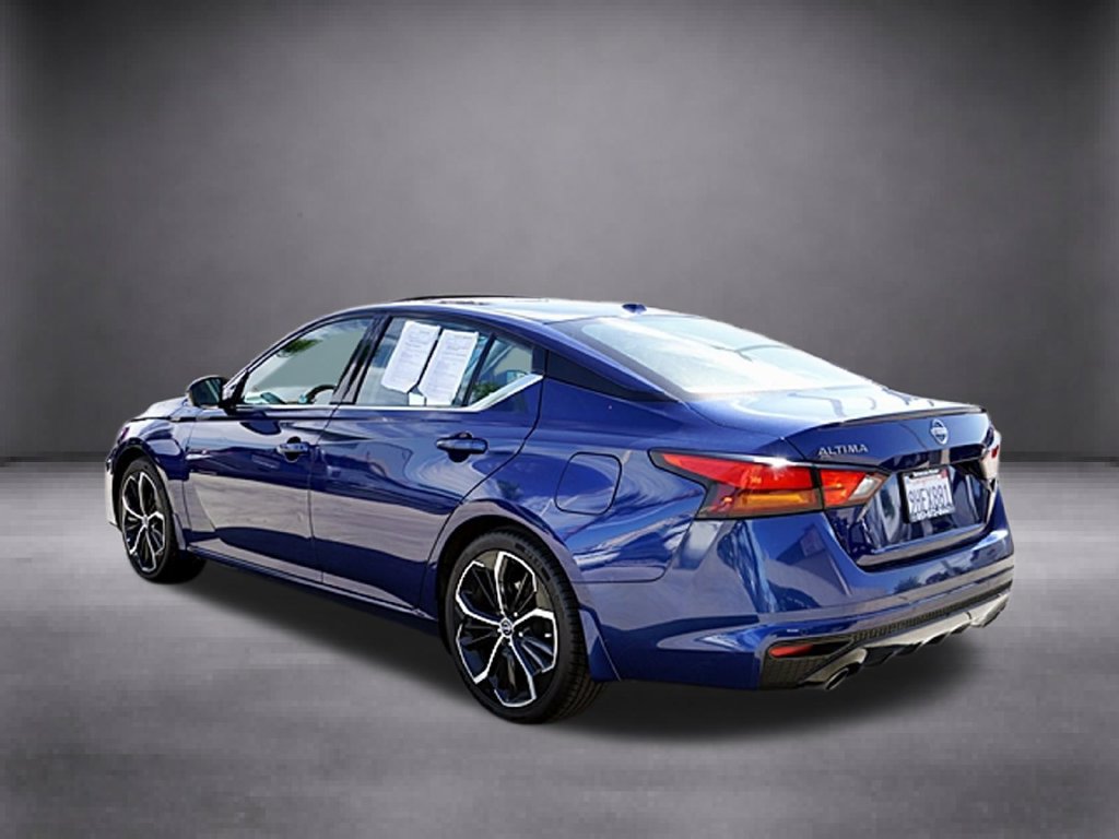 Used 2024 Nissan Altima 2.5 SR FWD image 7