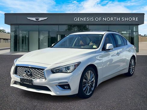 Used 2023 INFINITI Q50 Luxe w/ Cargo Package AWD/4WD image 4