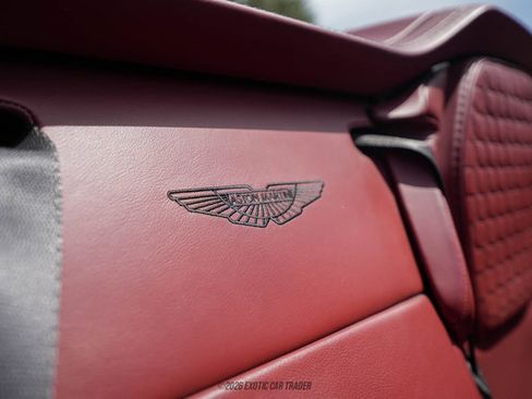 Used 2014 Aston Martin Vanquish Volante RWD image 54