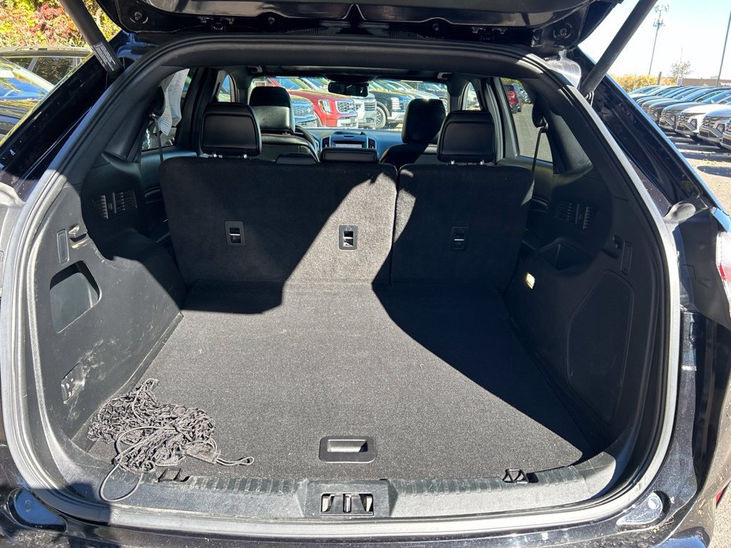 Used 2020 Ford Edge Titanium w/ Equipment Group 301A AWD/4WD image 41