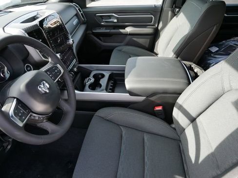 New 2026 RAM 1500 Big Horn AWD/4WD image 11