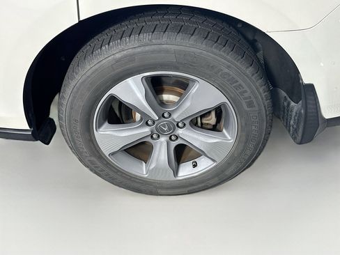 Used 2016 Acura MDX FWD image 11