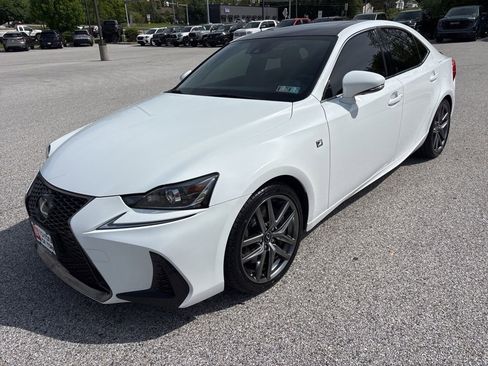 Used 2017 Lexus IS 300 F Sport w/ F Sport Package AWD/4WD image 8