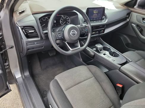 Used 2021 Nissan Rogue SV FWD image 22