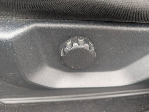 Used 2018 Ford F150 XL w/ Equipment Group 101A Mid image 14