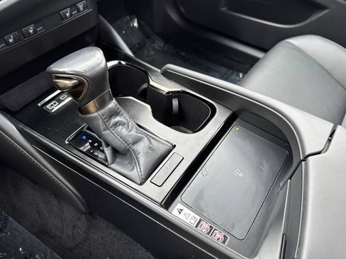 Used 2023 Lexus ES 350 w/ Premium Package FWD image 22