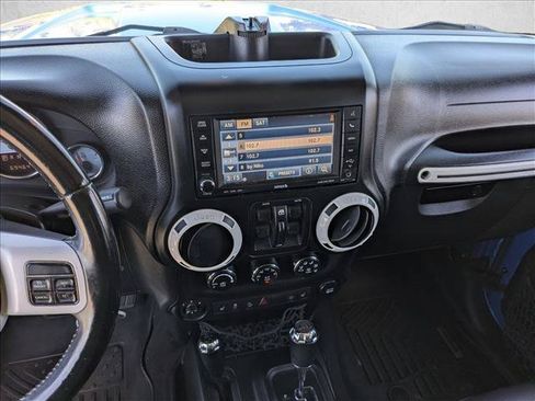 Used 2014 Jeep Wrangler Unlimited Sahara AWD/4WD image 23