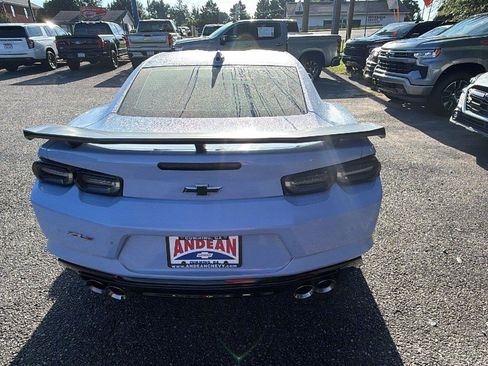 Used 2023 Chevrolet Camaro ZL1 RWD image 9