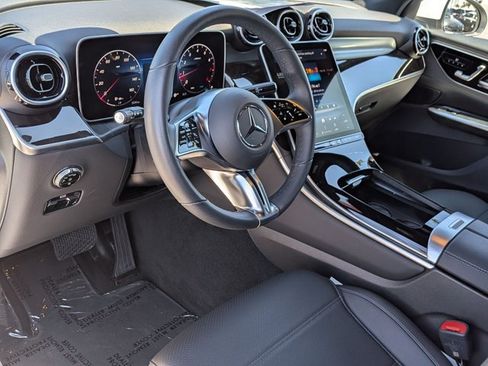 Certified 2026 Mercedes-Benz GLC 300 image 10