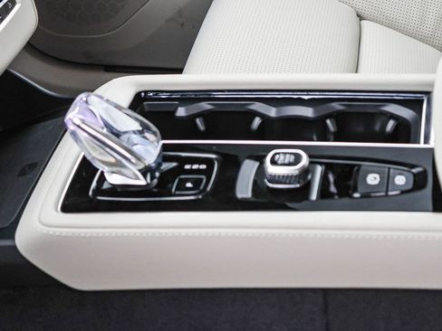 New 2026 Volvo XC90 T8 Ultra image 30