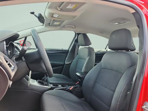 Used 2017 Chevrolet Cruze LS FWD image 19