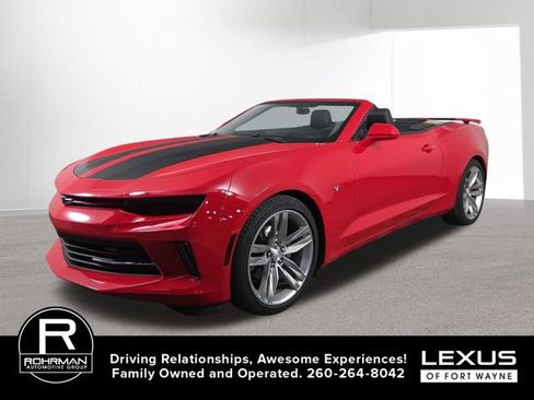 Used 2017 Chevrolet Camaro LT RWD image 1