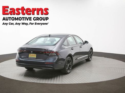 Used 2025 Honda Accord SE image 40