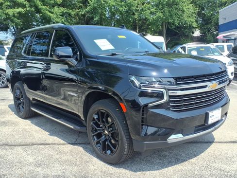 Used 2022 Chevrolet Tahoe LT AWD/4WD image 1