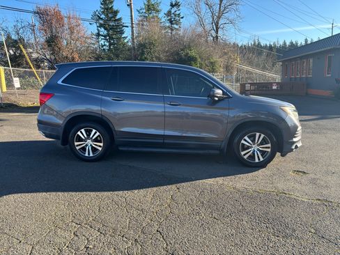 Used 2016 Honda Pilot EX-L image 4