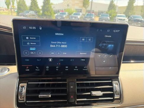 Used 2024 Lincoln Navigator Reserve AWD/4WD image 22