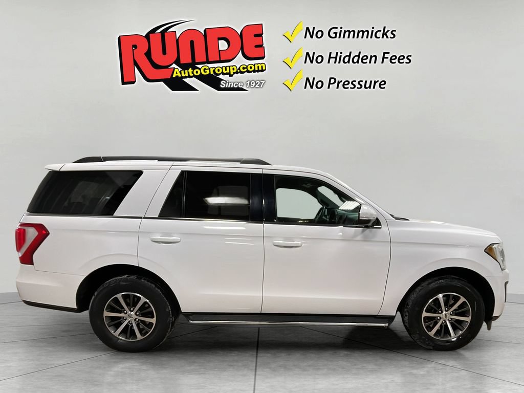 Used 2019 Ford Expedition XLT w/ Equipment Group 202A AWD/4WD image 6