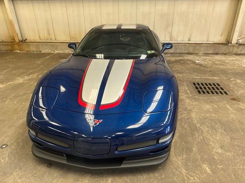 Used 2004 Chevrolet Corvette Z06 w/ Z06 Preferred Equipment Group RWD image 3