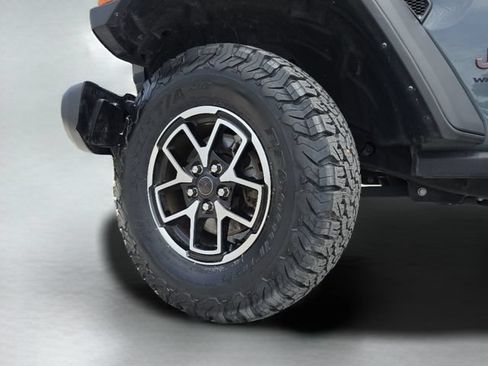 Used 2024 Jeep Wrangler Unlimited Rubicon AWD/4WD image 40