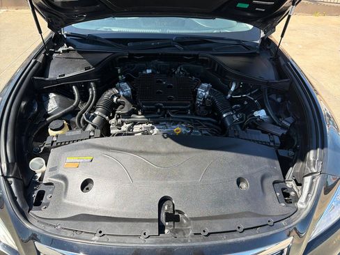 Used 2011 INFINITI M37 w/ Premium Pkg RWD image 30