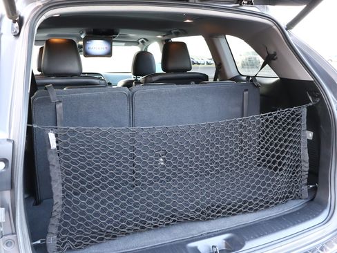 Used 2018 Toyota Highlander XLE image 22